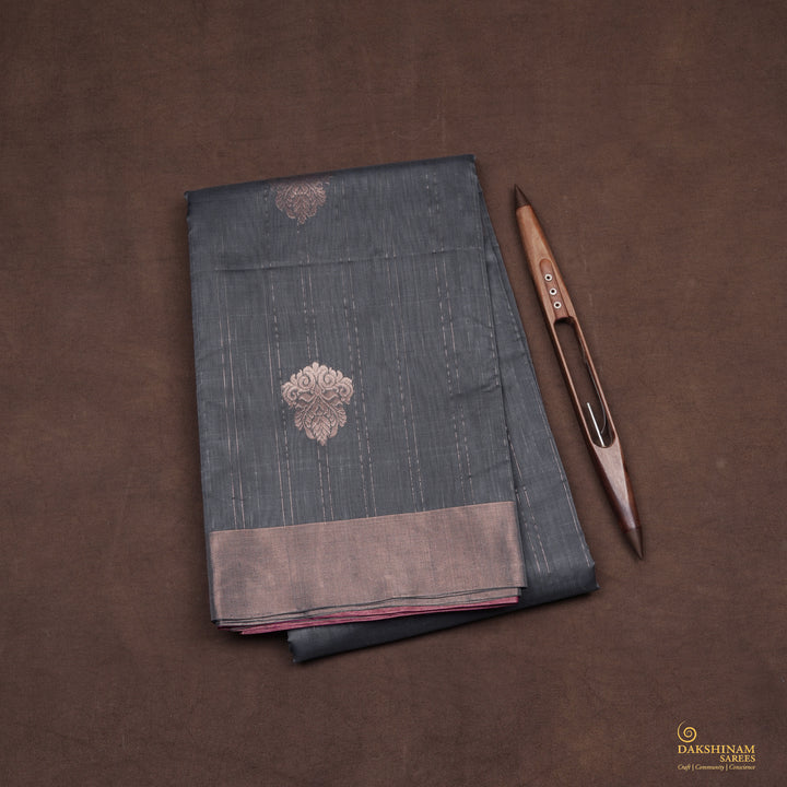 Handwoven Grey with Magenta Silk Cotton Saree - 2435T011304DSC