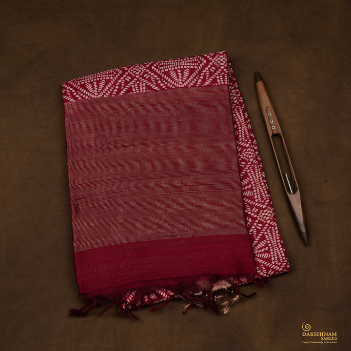 Handwoven Red Tussar Silk Saree - 2554T012505DSC