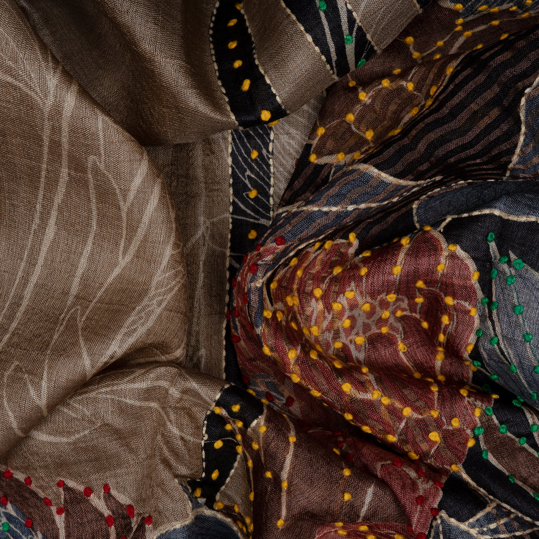 Handwoven Beige with Black Tussar Silk Saree - 2575N032528DSC