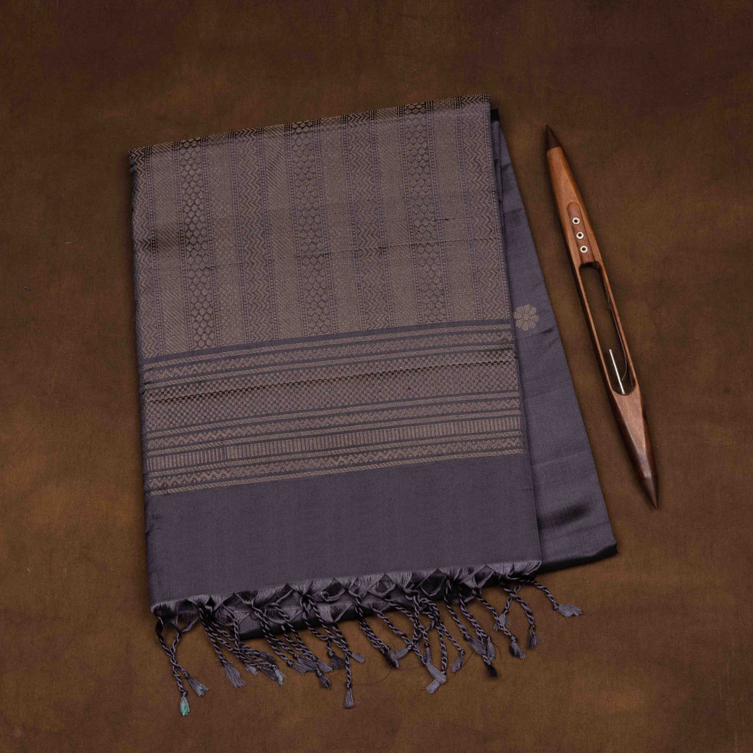 Handwoven Grey Soft Silk Saree - 2632T012222DSC