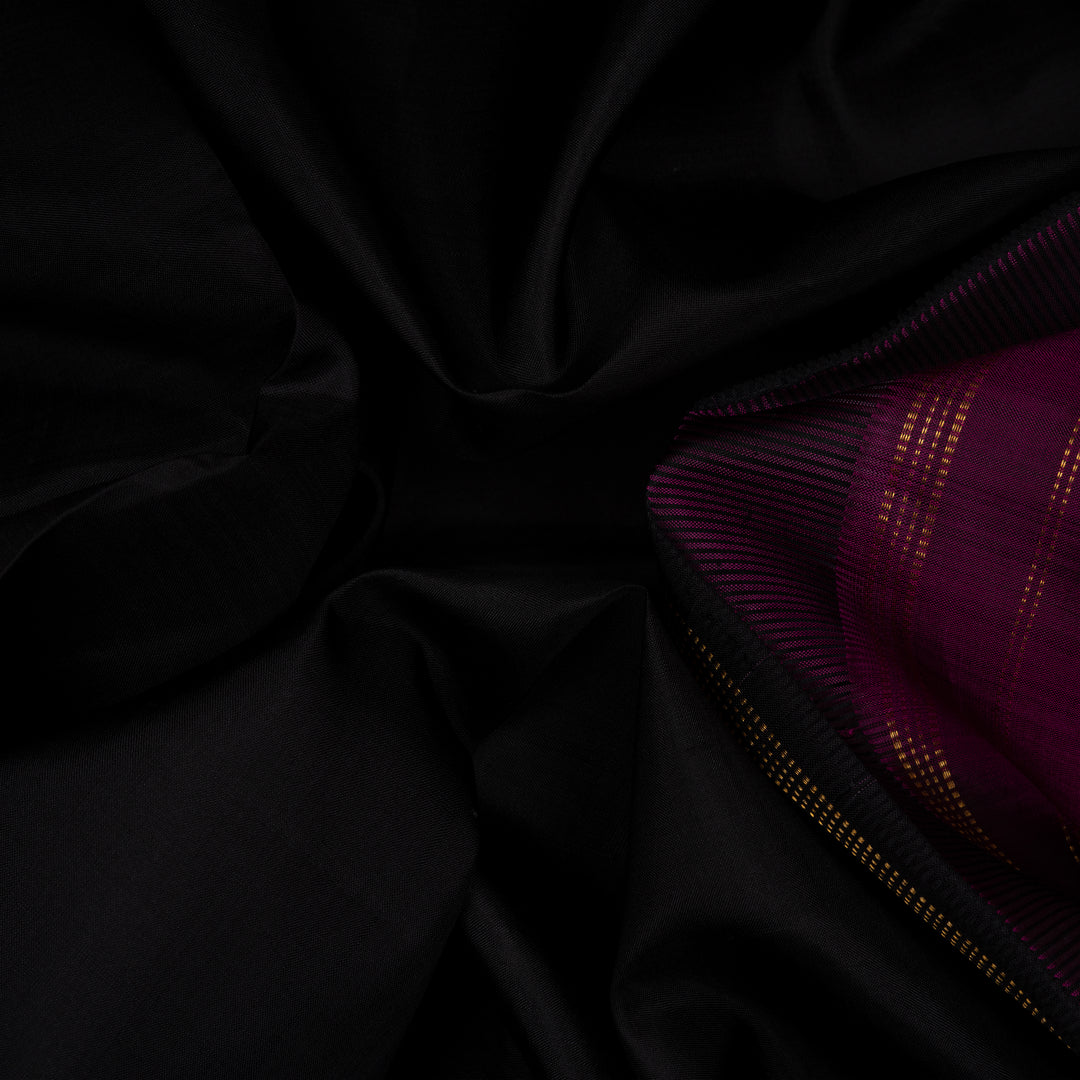 Handwoven Black with Magenta Kanjivaram Silk Saree - 2766T013034DSC