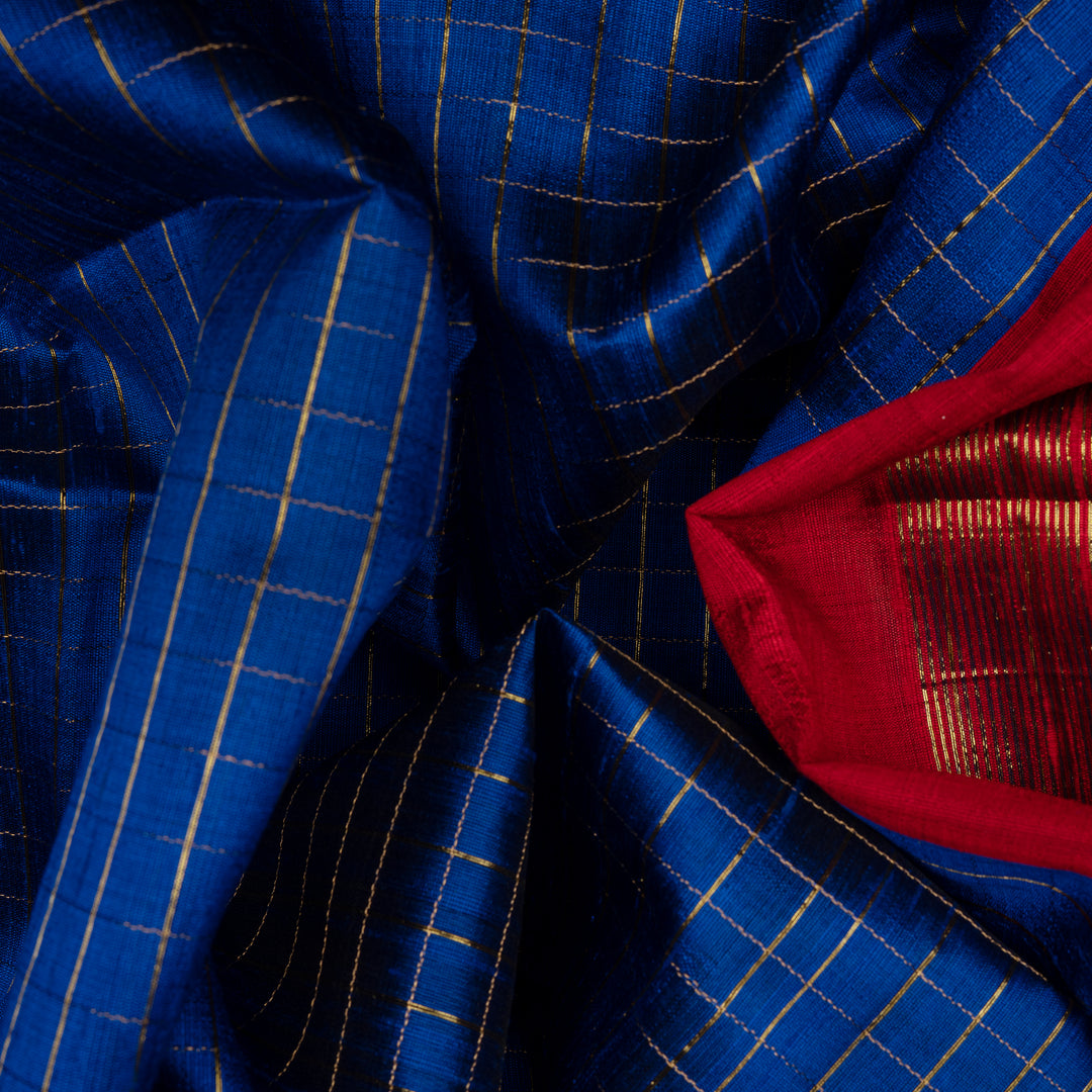 Closeup of Handwoven Dupion Soft Silk Saree