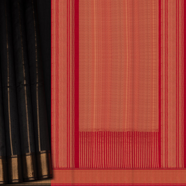Pleats/body of  Handwoven Dupion Soft Silk Saree 