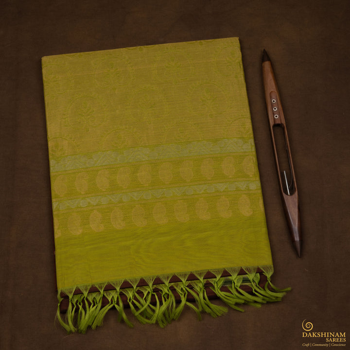 Folded Handwoven Silk Cotton Saree 