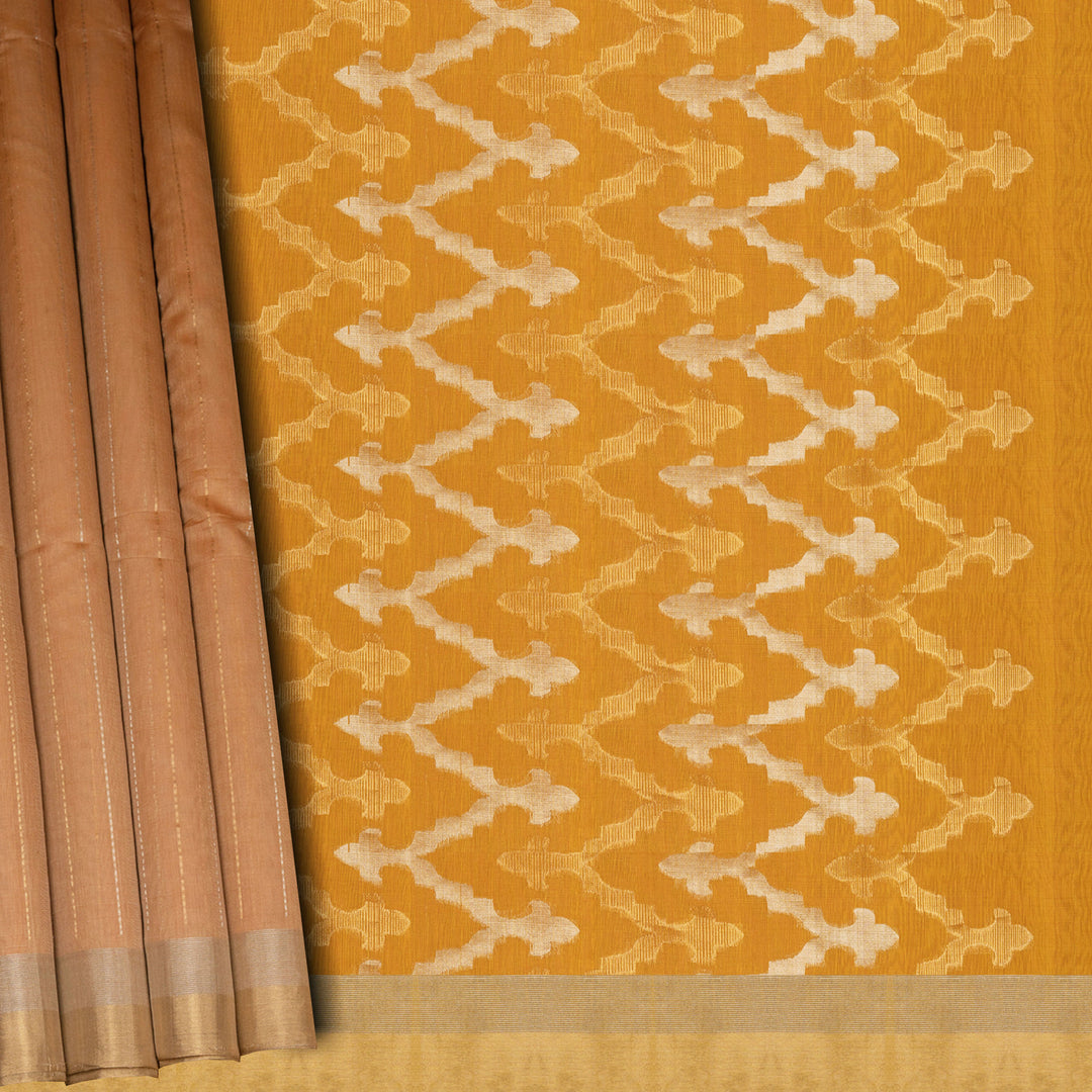 Pleats/body of Handwoven Silk Cotton Saree 