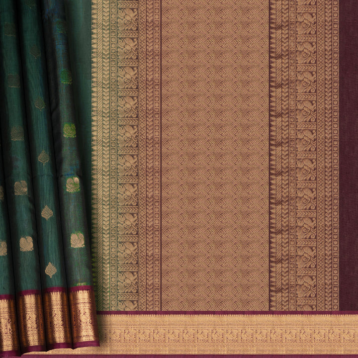 Pleats/body of Handwoven Silk Cotton Saree
