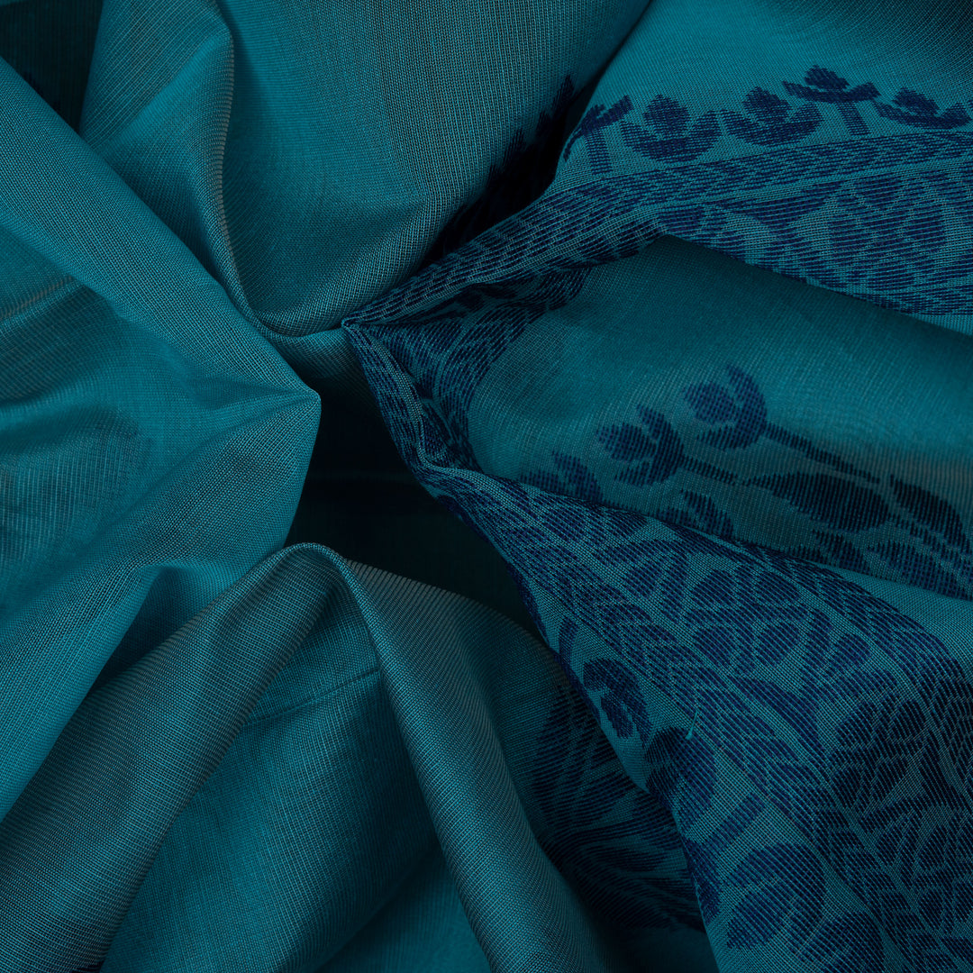 Closeup of  Handwoven South Cotton Saree
