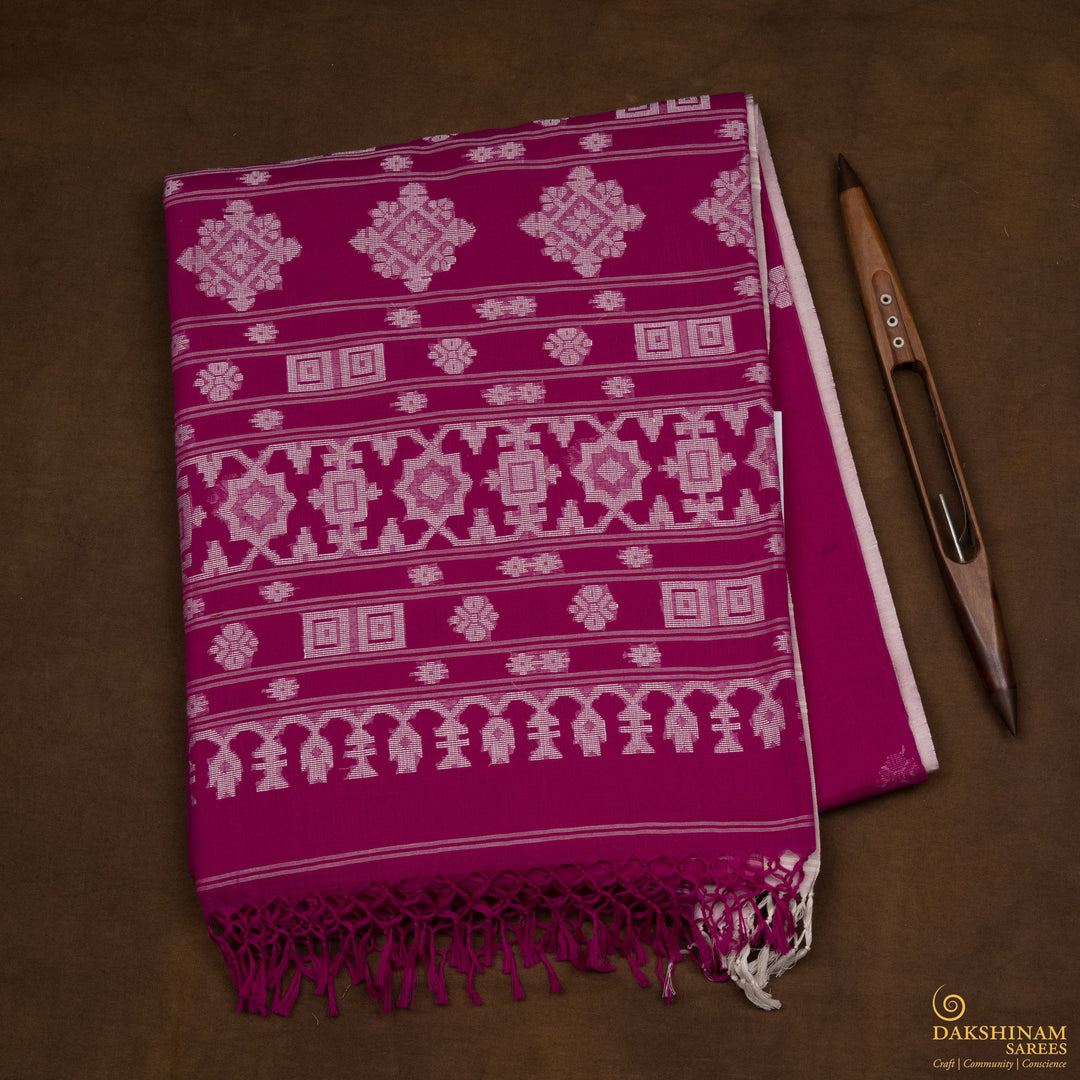 Folded Handwoven Bengal Cotton Saree