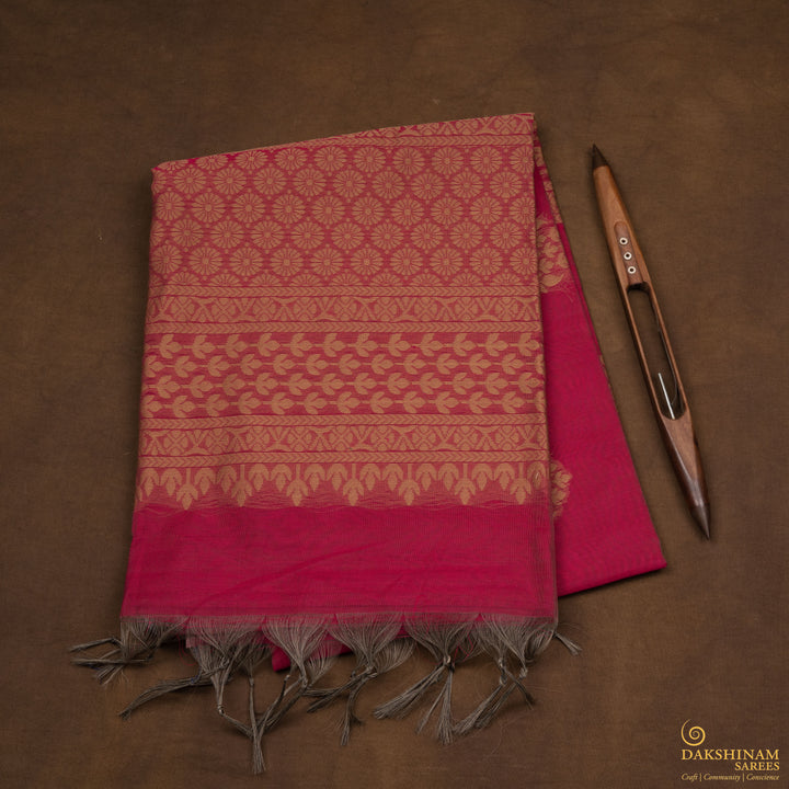 Folded Handwoven South Cotton Saree