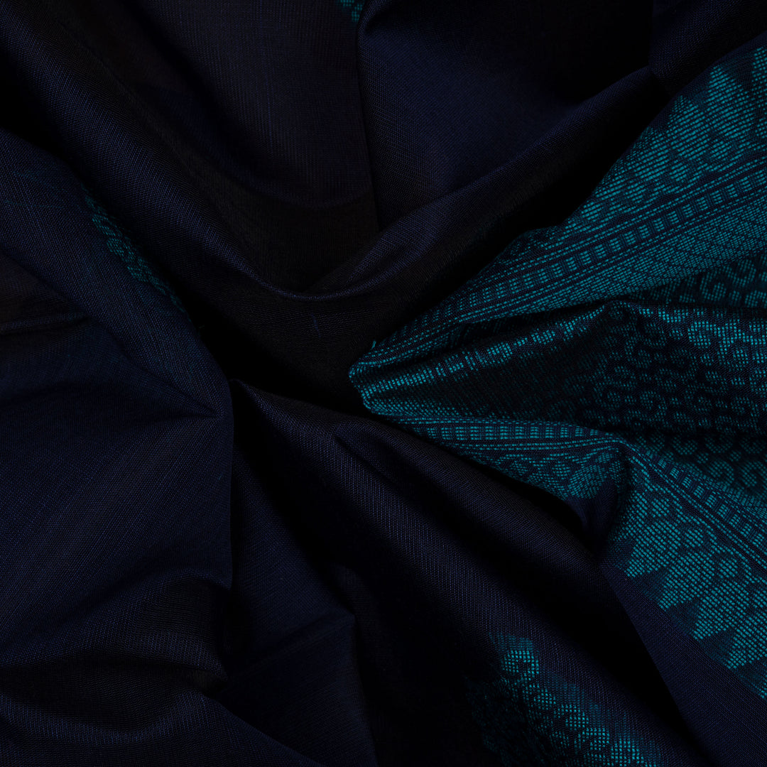 Closeup of Handwoven South Cotton Saree 