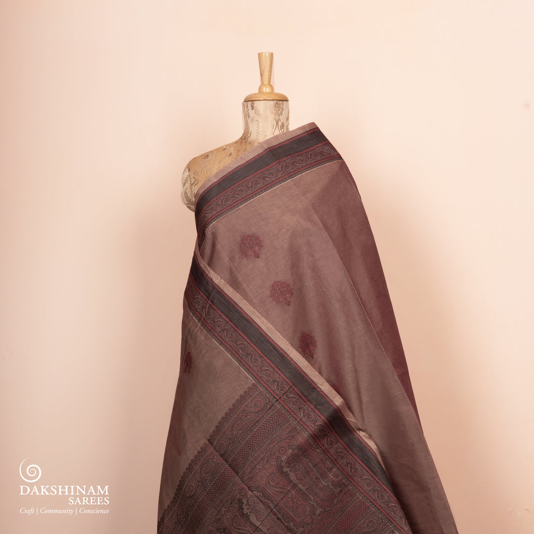 Pleats/body of Handwoven South Cotton Saree 