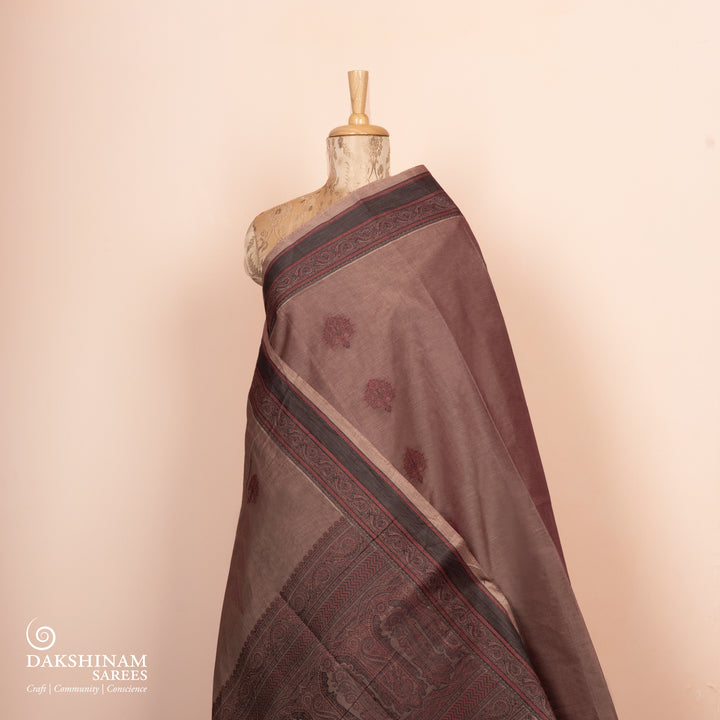 Pleats/body of Handwoven South Cotton Saree 