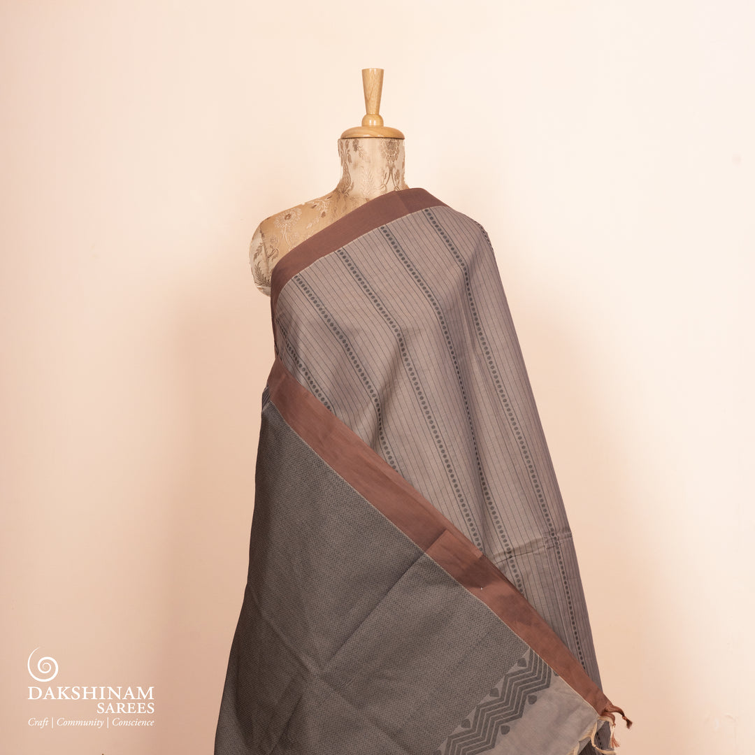 Pleats/body of Handwoven South Cotton Saree