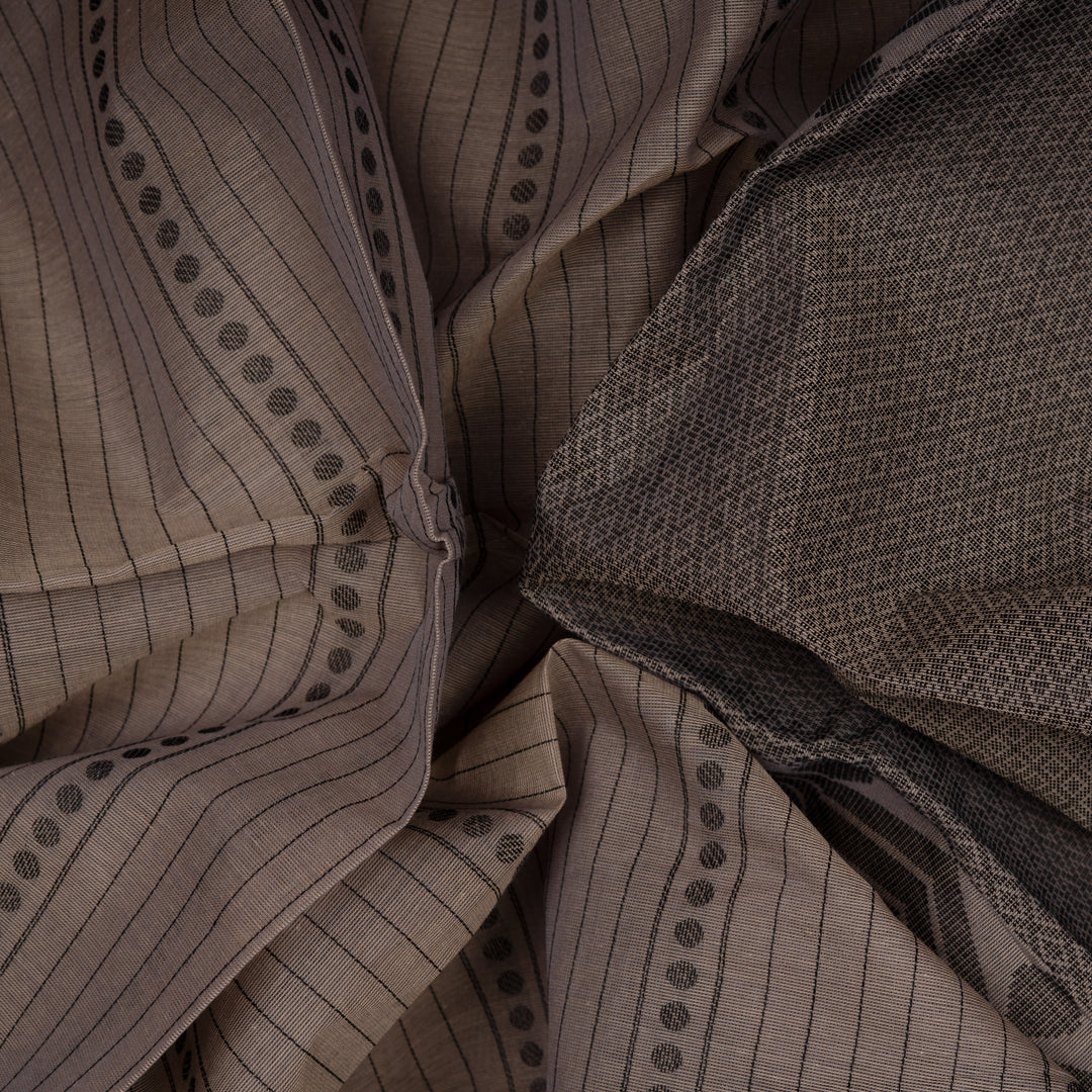 Closeup of Handwoven South Cotton Saree