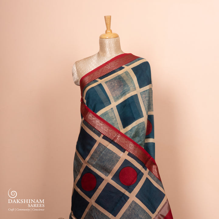 Pleats/body of Handwoven Chanderi Silk Saree 