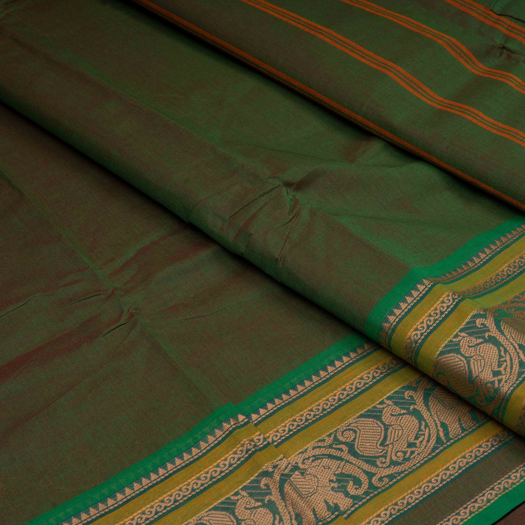 Closeup of Handwoven Green Chettinad Cotton Saree