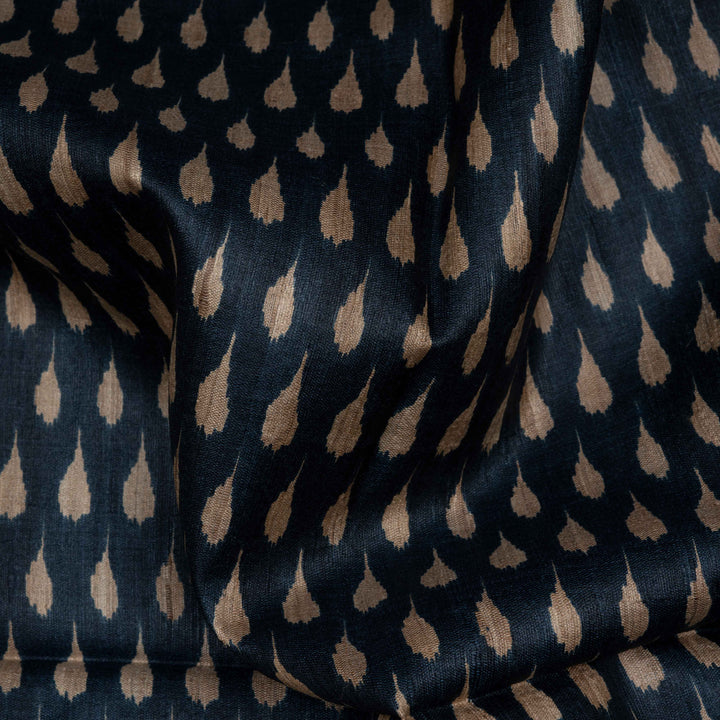 Clouseup of Handwoven Deep blue Tussar silk Saree