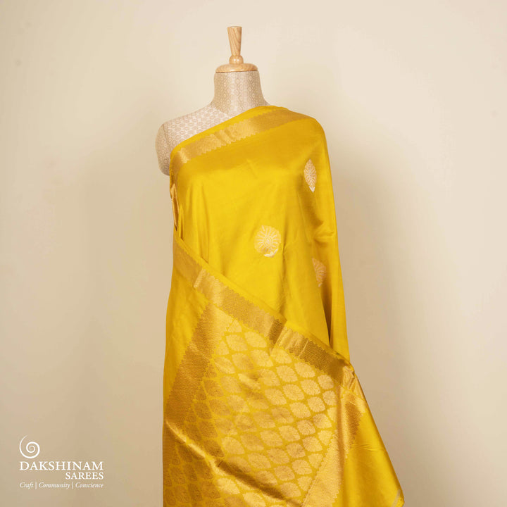 Pleats/body of Handwoven Yellow Mubarakpur Banarasi silk Saree