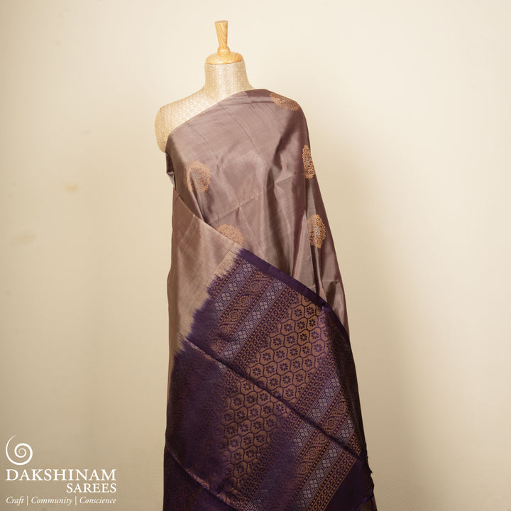 Pleats/body of Handwoven Mauve with Purple color Soft silk Saree