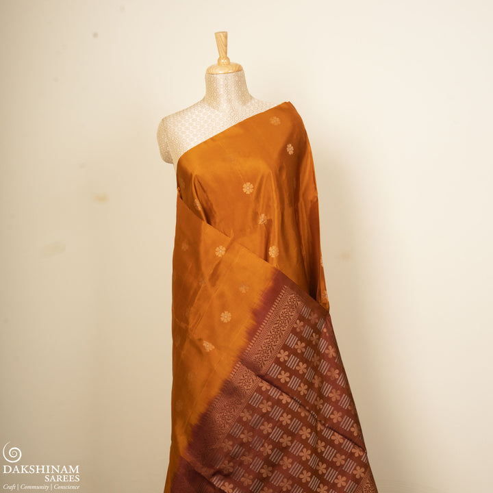 Pleats/body of Handwoven Light and Dark Brown color Soft silk Saree