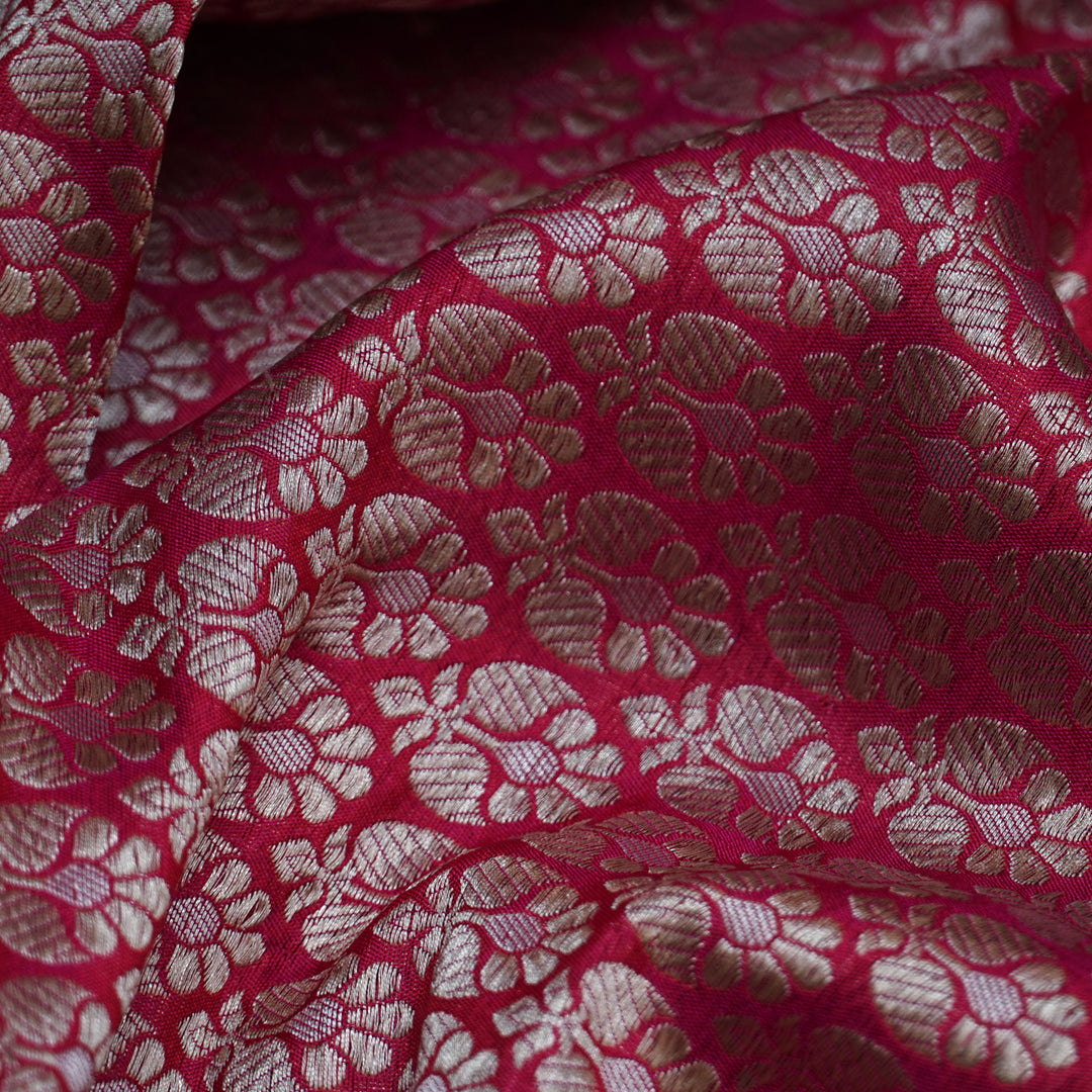 Handwoven Pink Banarasi Fabric - 1T004430DSC