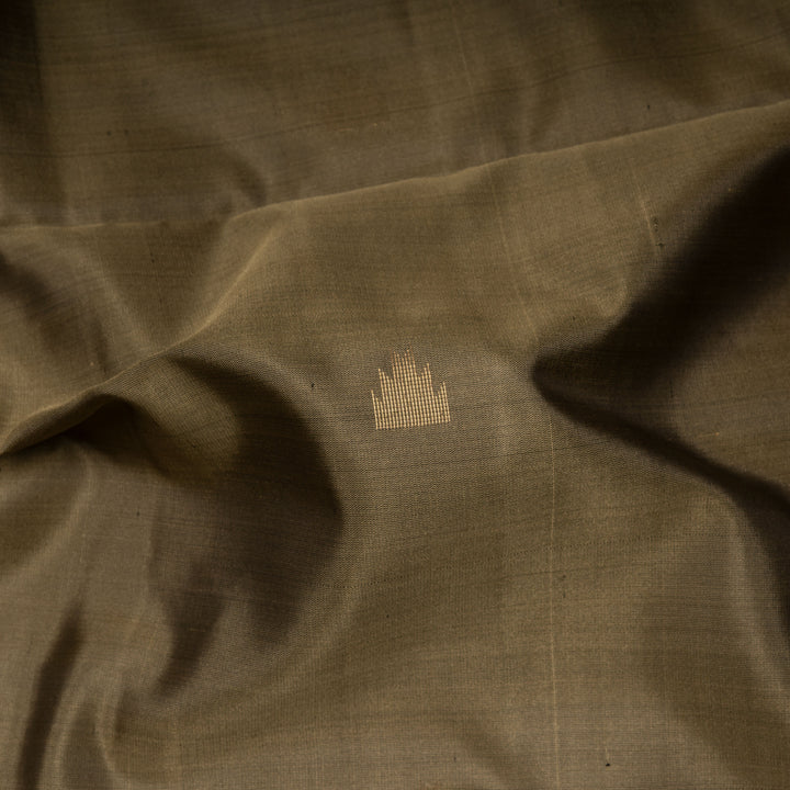 Closeup of Handwoven Grey with Maroon color Soft silk Saree