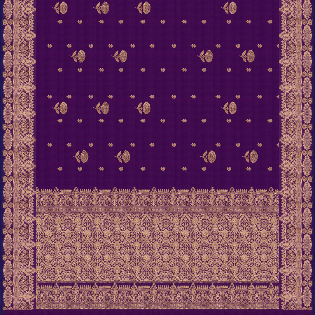 Pallu of Handwoven Purple color Mubarakpur Banarasi silk Saree-