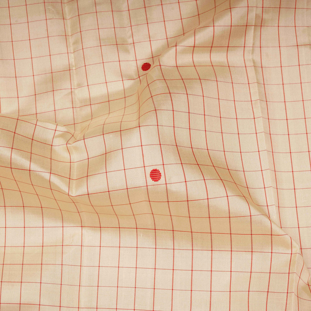 Closeup of Handwoven Pattupettu Kanjivaram silk Saree in Offwhite and Red color