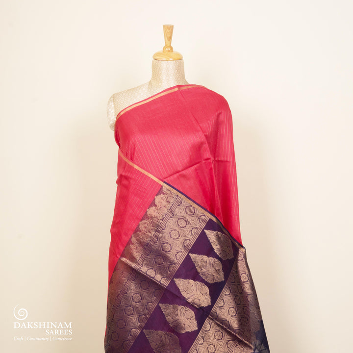 Handwoven Silk Cotton saree in Red and Purple color- 3314T015899DSC