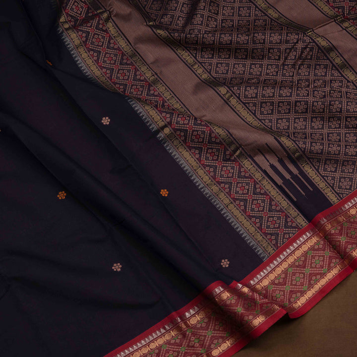 Curated Pair – Handwoven Pure Blue and Red Kanjivaram Cottons