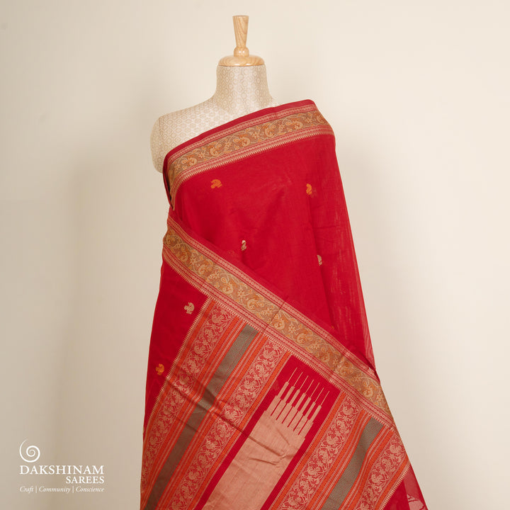 Curated Pair – Handwoven Pure Blue and Red Kanjivaram Cottons