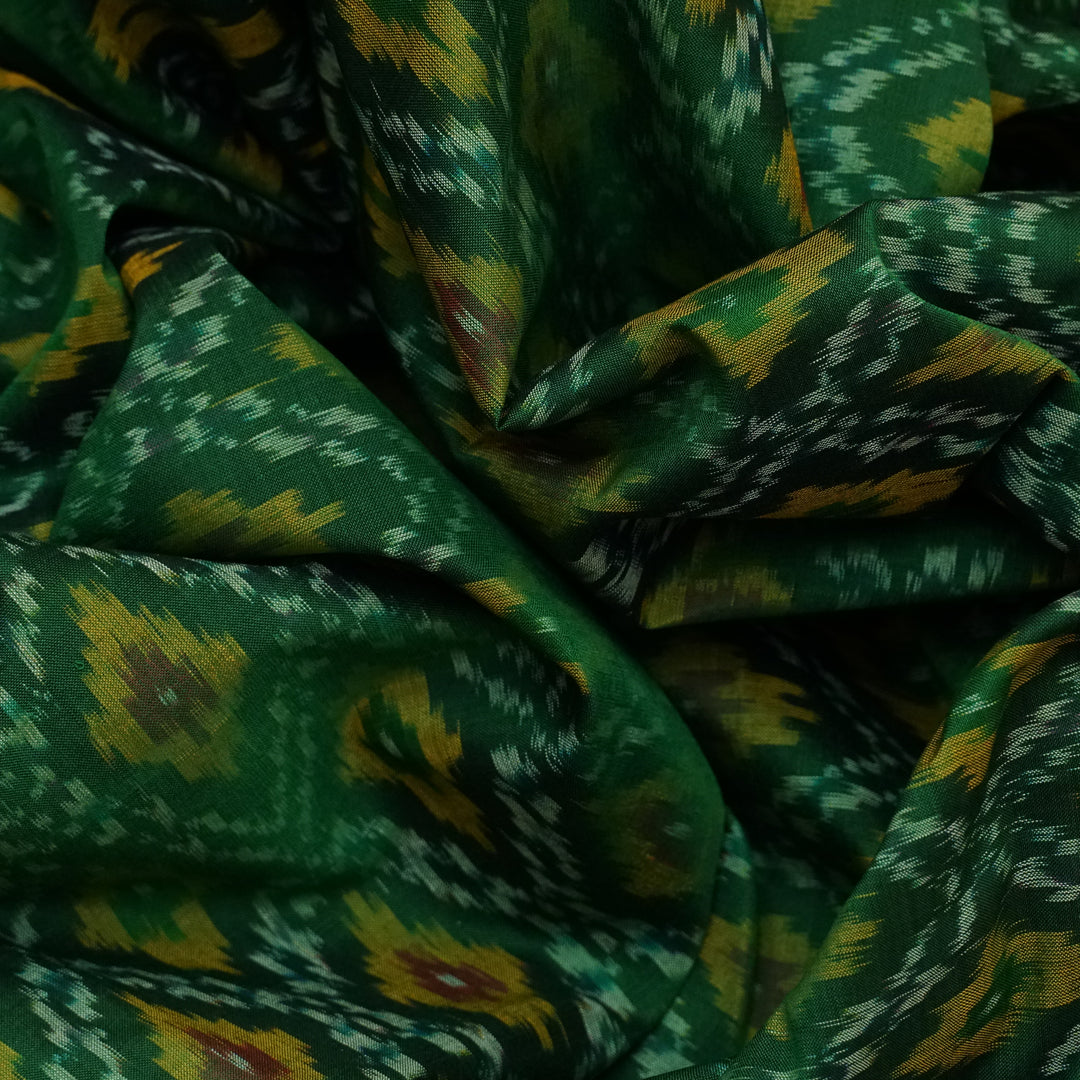 Handwoven Green Banarasi Fabric - 20T001268DSC