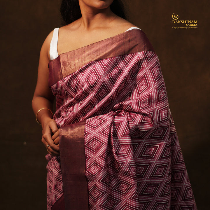 Handwoven Multi-colour with Wine Tussar Silk Saree - 2582T012503DSC
