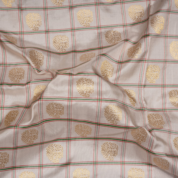 Off White Pochampally Ikat Silk Saree with Kadiyal Butta 3403T016363DSC