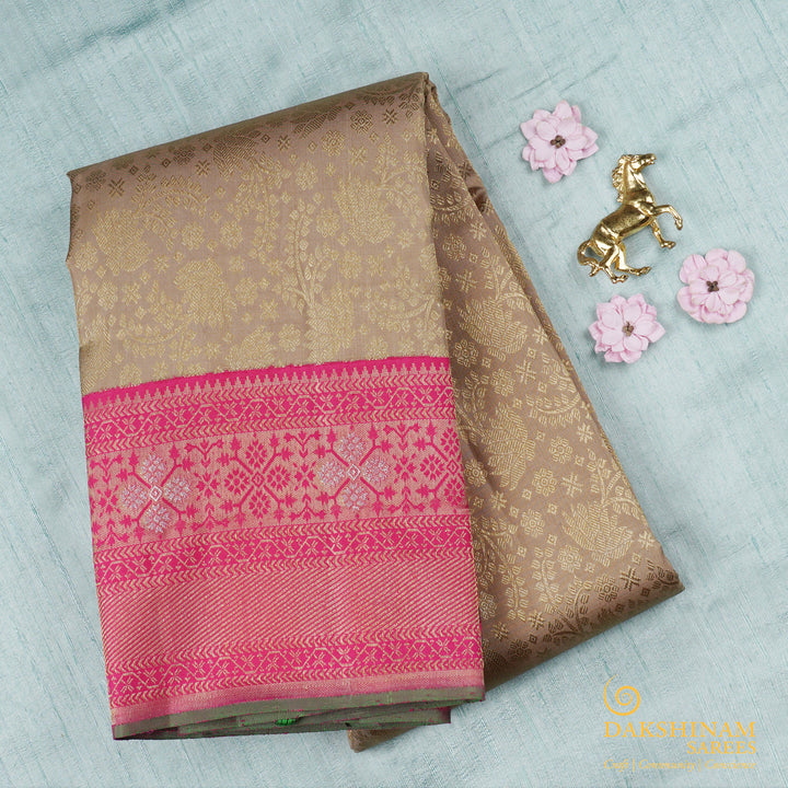 Handwoven Beige with Red Kanjivaram Silk Saree -1560T006387DSC