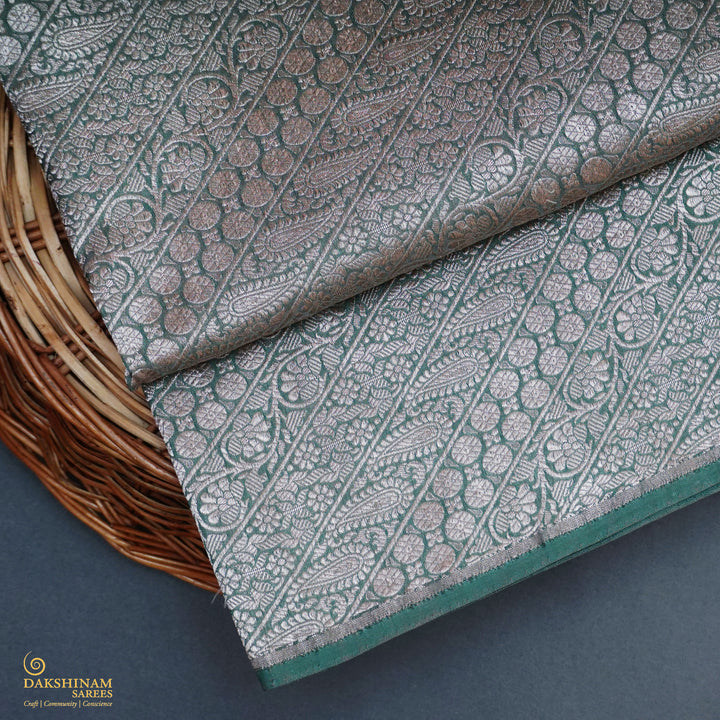 Handwoven Green Banarasi Fabric - 8T001183DSC