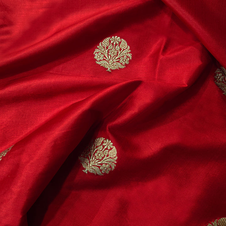 Handwoven Red Banarasi Fabric - 50T004465DSC