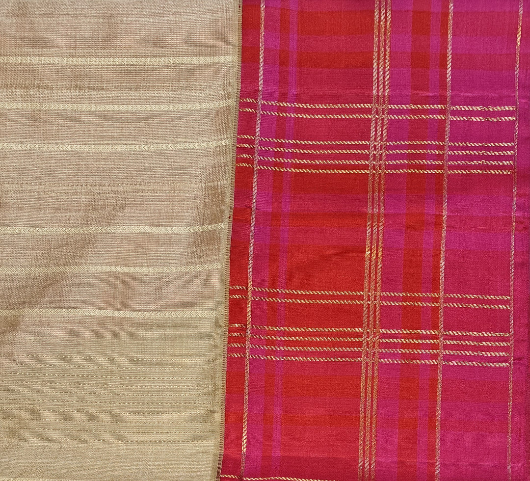 Sandal Kora Gadwal Silk Saree with Checked Border and Red Pallu 3335T016173DSC
