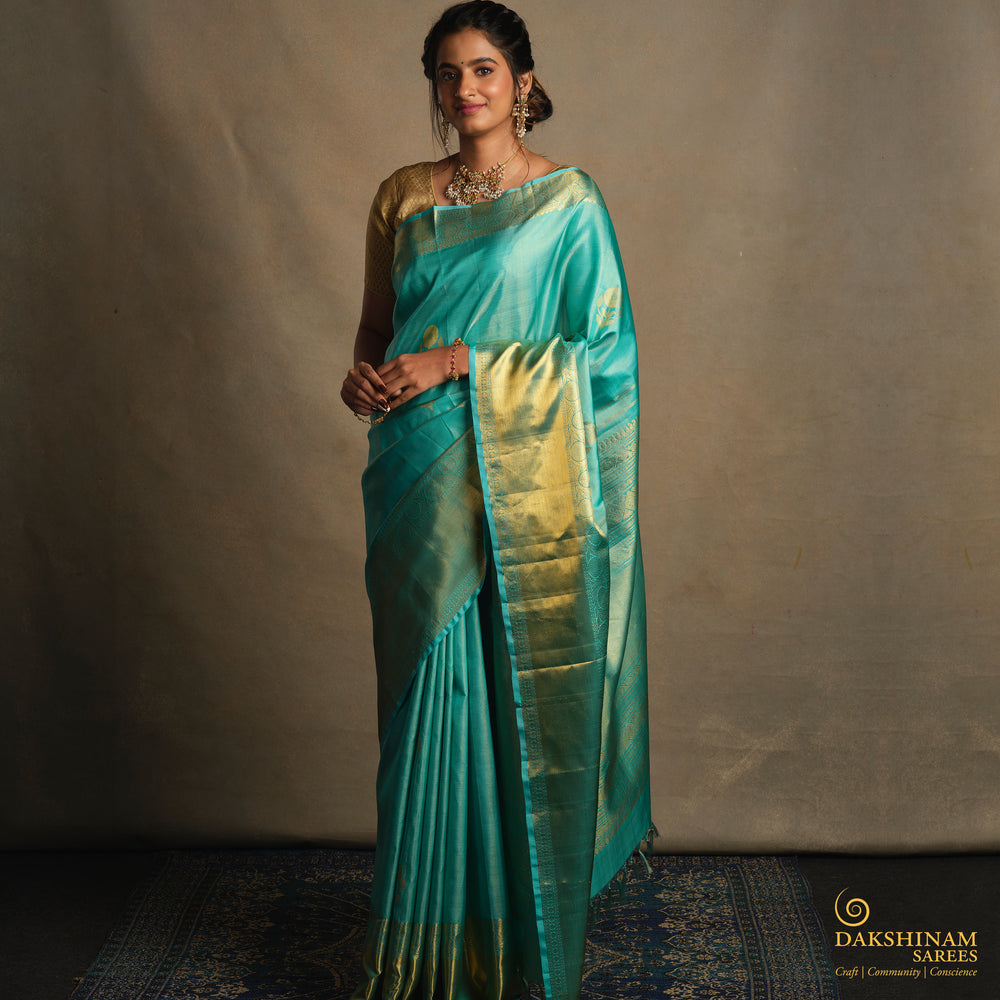 Pleats/body of Handwoven Blue Kanjivaram Silk Saree