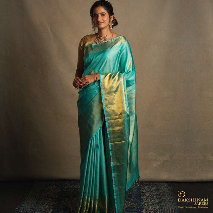 Pleats/body of Handwoven Blue Kanjivaram Silk Saree
