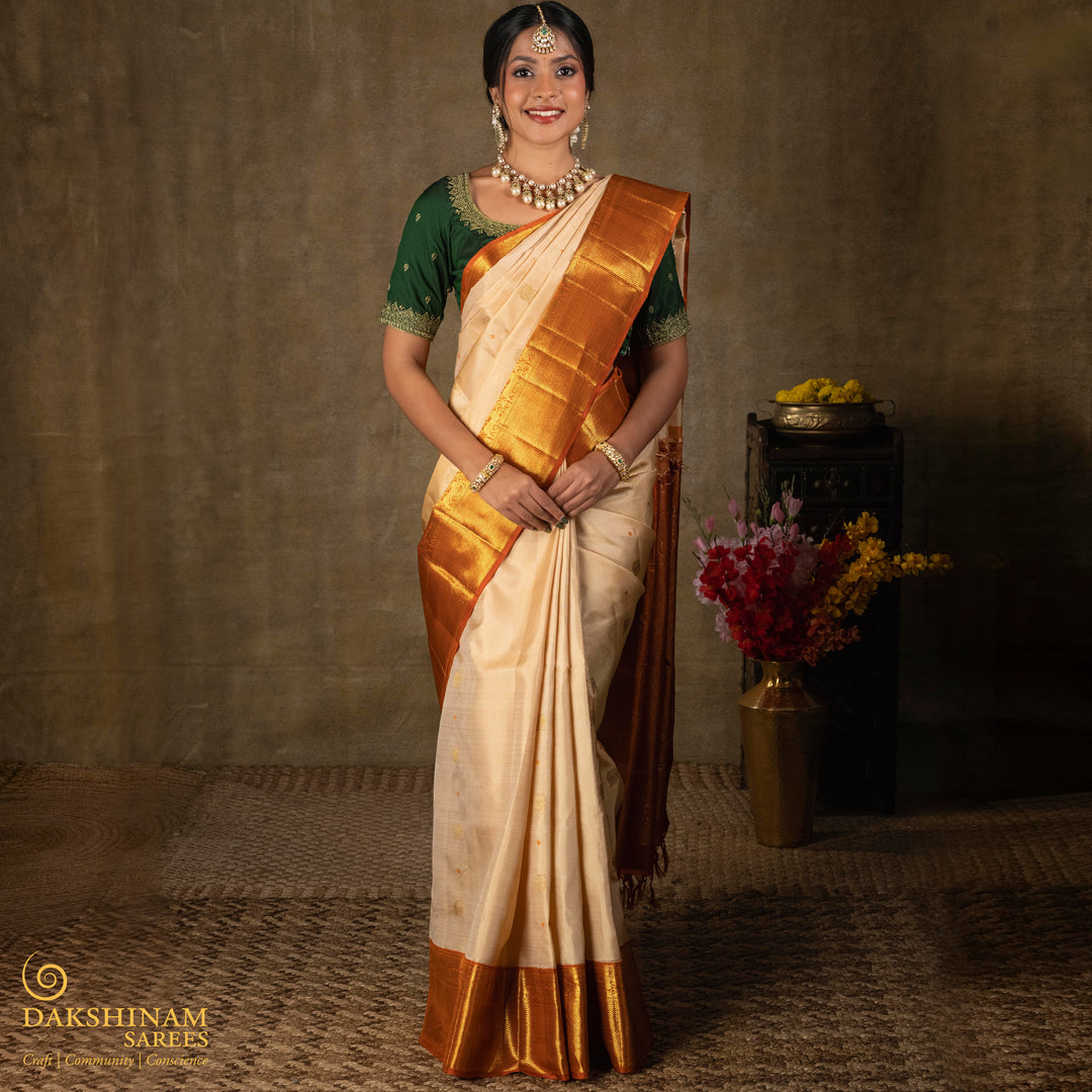 Beige Korvai Kanjivaram Silk Saree with Rust Orange Border 3537T017942DSC