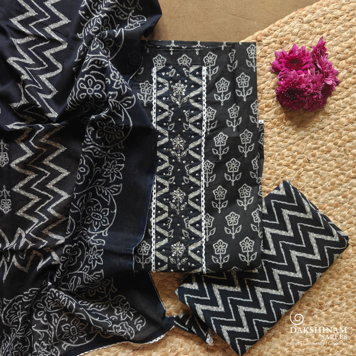 Black Three-Piece Suit Set with Grey Floral Sequin Embroidery and Chevron 53N045918DSC