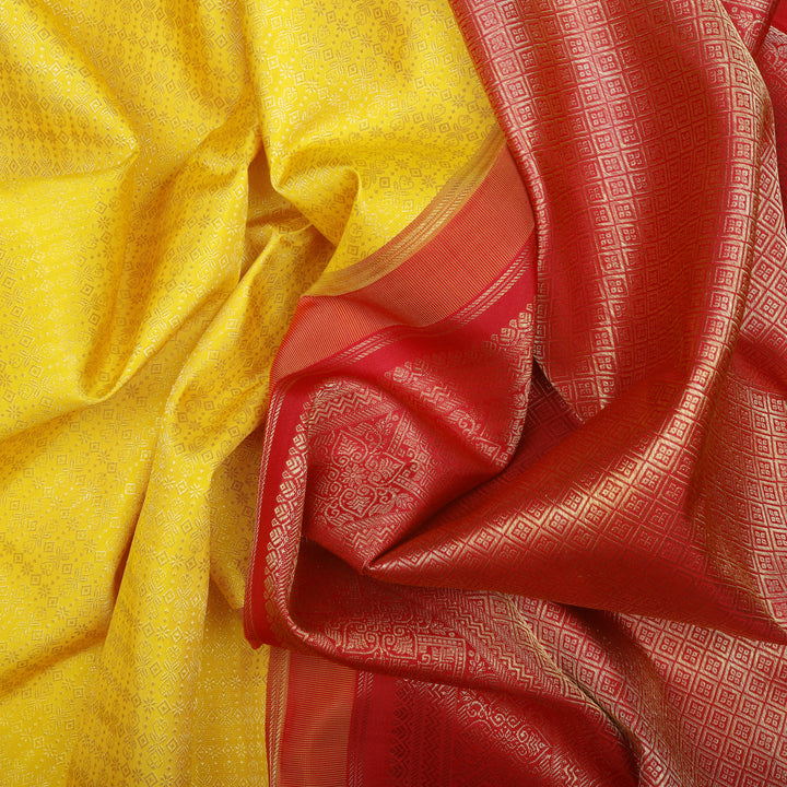 Handwoven Yellow with Maroon Kanjivaram Silk Saree - 1352T004366DSC - Fabric View